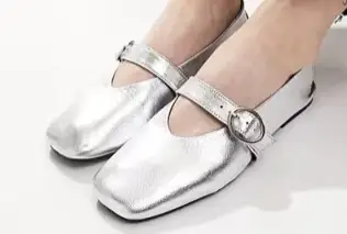 Comfortable Women’s Shoes for Happy Feet