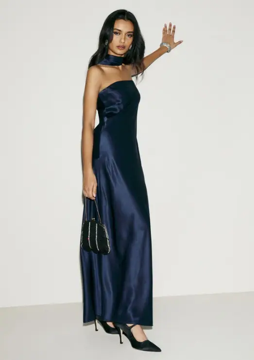 Petite Dresses and Gowns